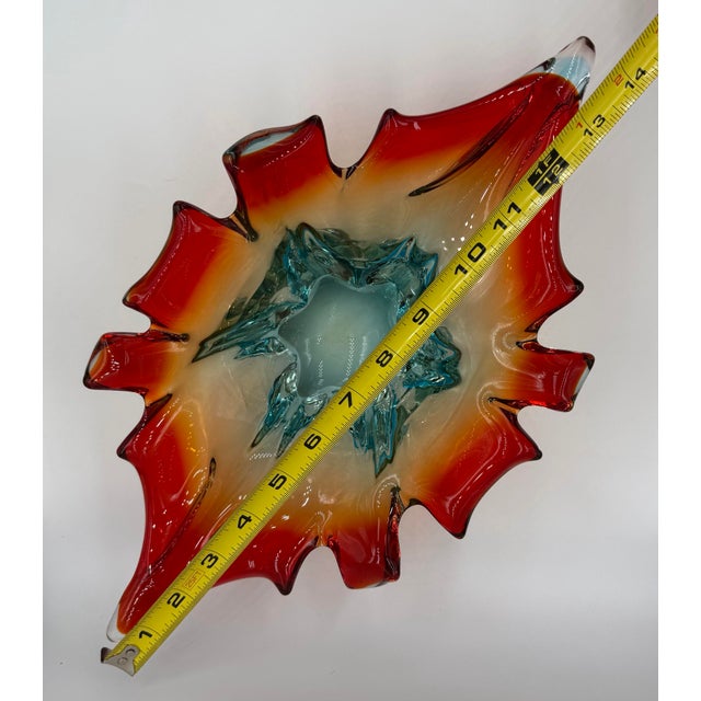 1960s Mid-Century Italian Murano Sommerso Art Glass Splash Bowl Centerpiece For Sale - Image 11 of 11