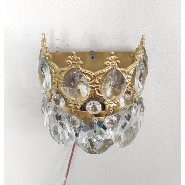 1960s Vintage Crystal Wall Sconces Pair For Sale - Image 5 of 16