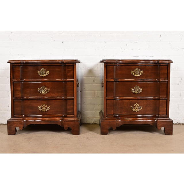Harden Furniture Georgian Solid Cherry Wood Three-Drawer Bedside Chests, Pair For Sale - Image 15 of 15