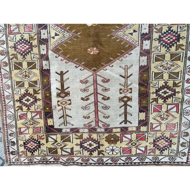 1960s Vintage Turkish Anatolian Rug, 1960s For Sale - Image 5 of 18