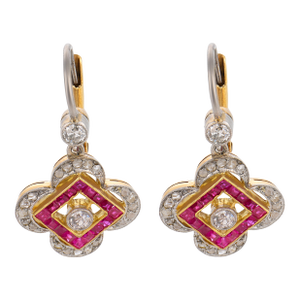 1910s Pair of Edwardian Diamond Ruby 18k Gold Platinum Drop Earrings