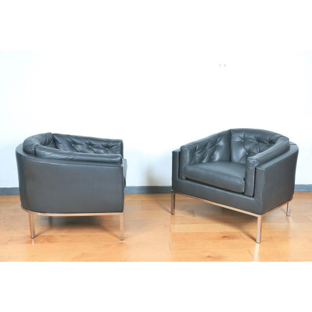 Mid Century Pair of Leather and Steel Lounge Chairs For Sale In Los Angeles - Image 6 of 10
