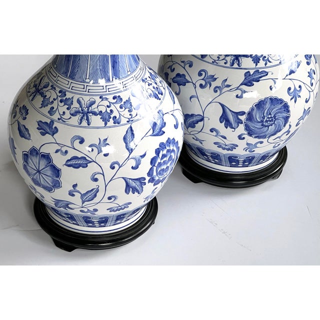 Large Pair Chinese Blue & White Bottle-Form Lamps For Sale - Image 4 of 8