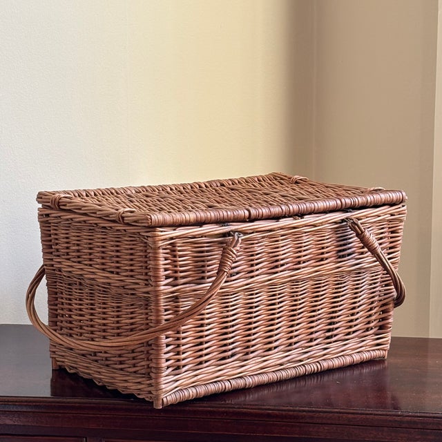 Wood Mid-20th Century French Country-Style Picnic Basket For Sale - Image 7 of 16