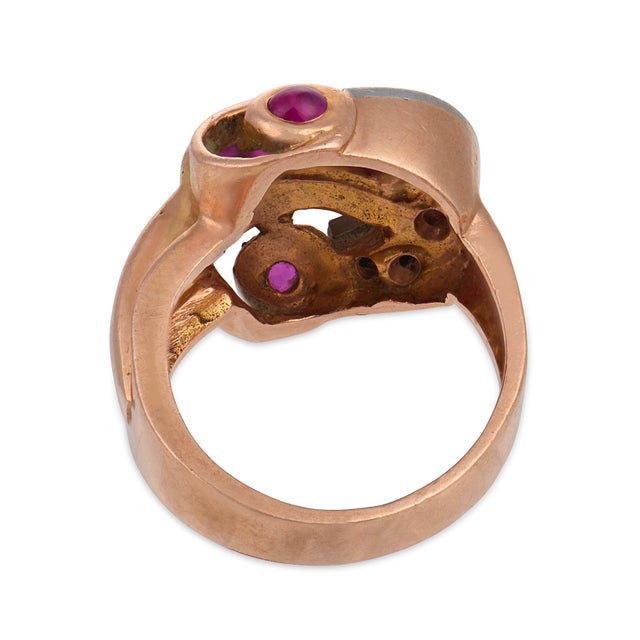 1940s Retro Synthetic Ruby Diamond 14k Rose Gold Tank Ring, Size 12.5 For Sale In Los Angeles - Image 6 of 6