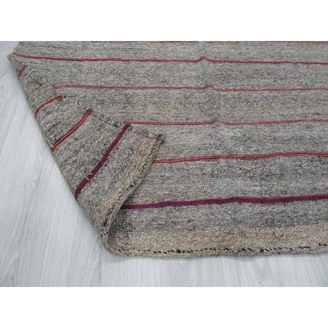 Mid 20th Century 1960s Turkish Striped Gray Kilim Rug For Sale - Image 5 of 6