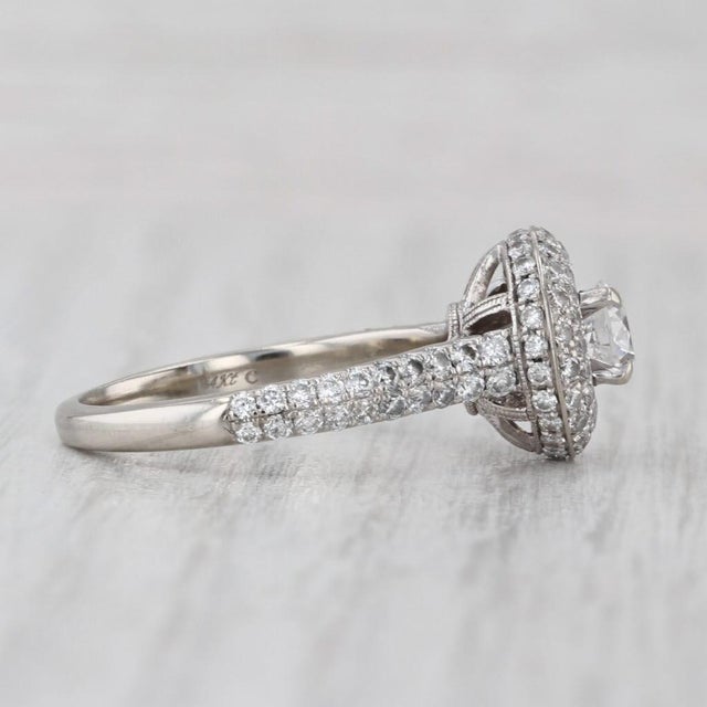 Neil Lane 1.37ctw Round Diamond Halo Engagement Ring 14k White Gold Size 7 For Sale In Greensboro - Image 6 of 9