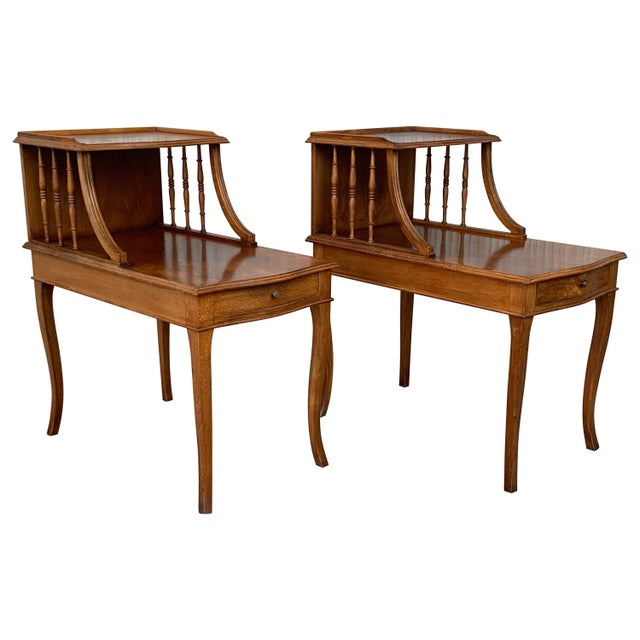 Pair of Early 20th Century Louis XV Walnut Nightstands Bedside Tables For Sale - Image 15 of 18