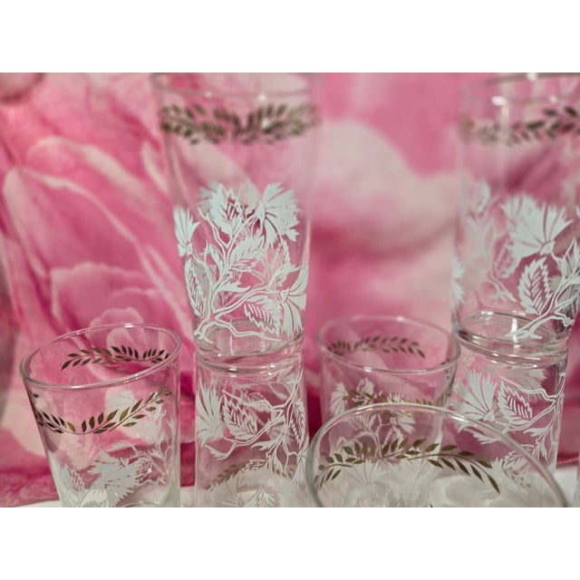 Vintage Art Deco Gold and White Floral Tumblers- Set of 8 For Sale - Image 11 of 11