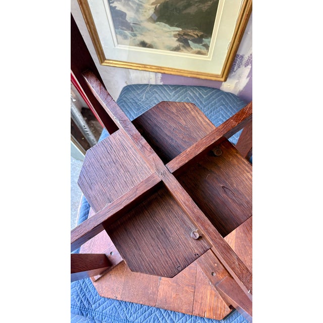 1910s L..& J. G. Stickley Clipped Corner Mission Oak Lamp Table - Attributed For Sale - Image 10 of 10