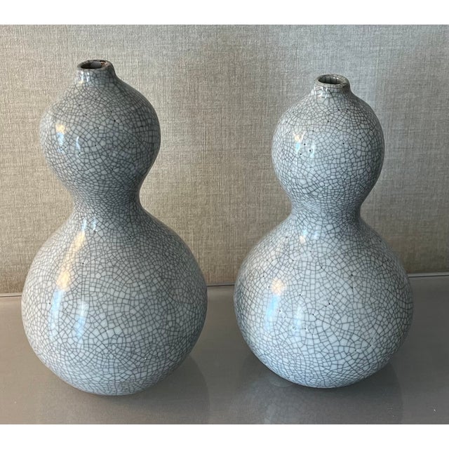 Vintage Japanese Raku Crackle Glaze Studio Art Pottery Showa Period Gourd Shape Vases - A Pair For Sale - Image 9 of 17