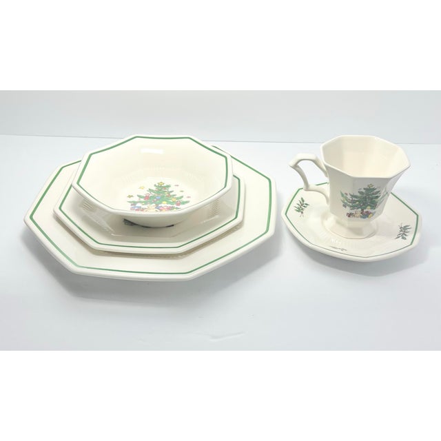 1990s Nikko “Christmastime” 10-Piece Ceramic New Dinnerware Set For Sale - Image 4 of 6