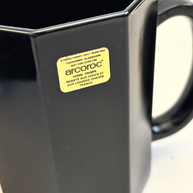 Postmodern Black Octagon Milk Glass Mugs - Set of 4 - "Octime" by Arcoroc, France For Sale In San Francisco - Image 6 of 8