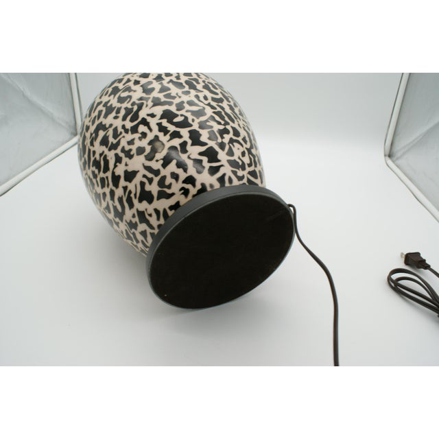 Late 20th Century Black & Ivory Geometric Chulucanas Pottery Lamp – Handcrafted Peruvian Art Tribal Table Lamp For Sale In Wichita - Image 6 of 6