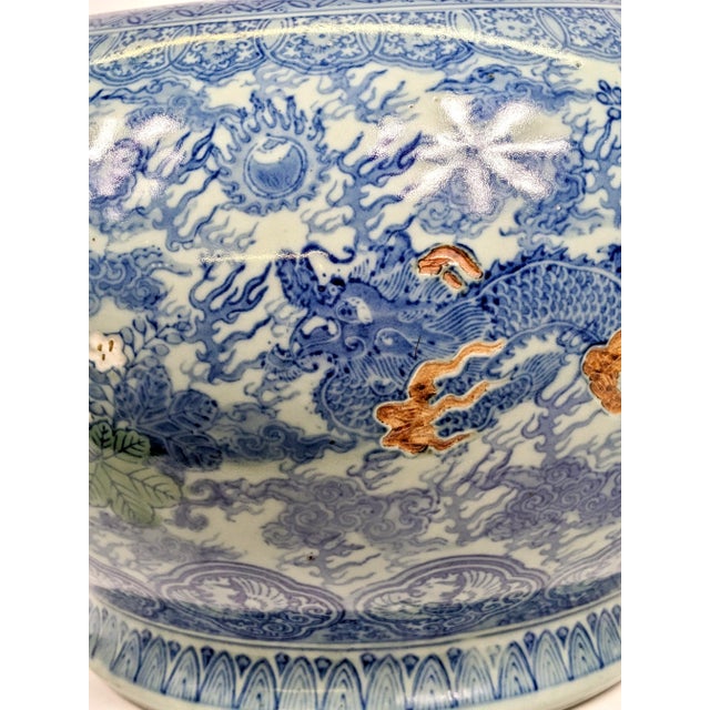 Asian Late 19th Century Large Blue and White Porcelain Hibachi For Sale - Image 3 of 8