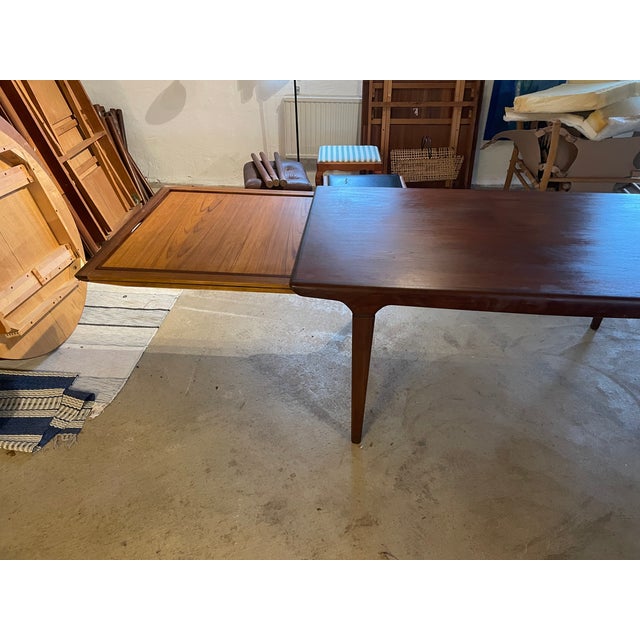 Mid-Century Danish Teak Dining Table by Johannes Andersen for Uldum Mobelfabrik, 1960s For Sale - Image 6 of 6