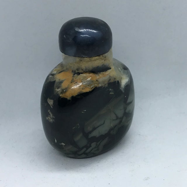 Chinese Vintage Black Stone Snuff Bottle For Sale - Image 3 of 12