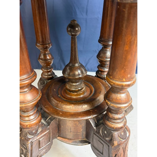 Victorian-Era Octagonal Burr Walnut Centre Table, 1900 For Sale - Image 11 of 15