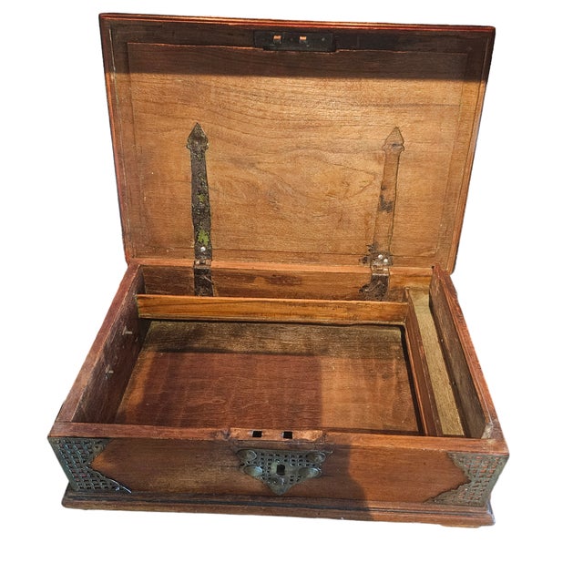 Spanish Large 18th Century Portuguese Colonial Padouk Wood Writing Desk For Sale - Image 3 of 12