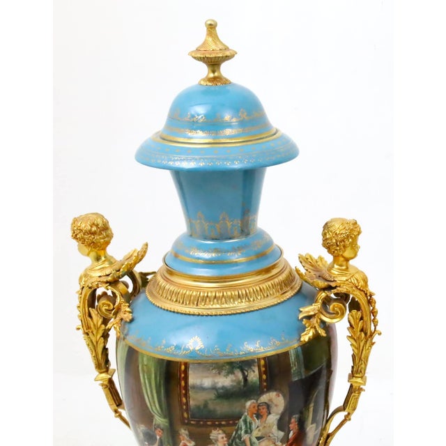 Mid 19th Century Large & Impressive Antique Dresden Porcelain Ormolu Mounted Hand-Painted Urn For Sale - Image 5 of 10