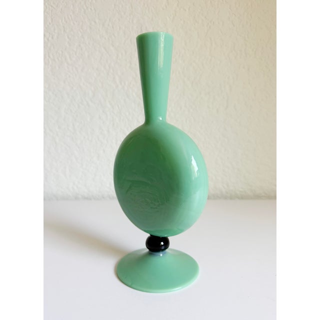 1920s Art Deco Mint Glass Vase For Sale - Image 4 of 9