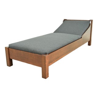 Limbert Antique Mission Oak Arts & Crafts Daybed, Newly Restored For Sale