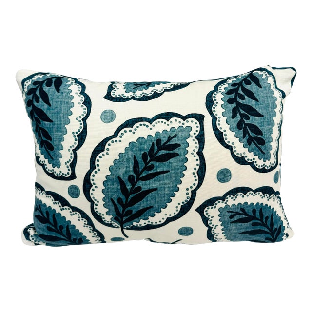 14” X 20” William Yeoward Raffaele Fwy2588-01 Linen Navy Blue & White Lumbar Pillow Cover For Sale
