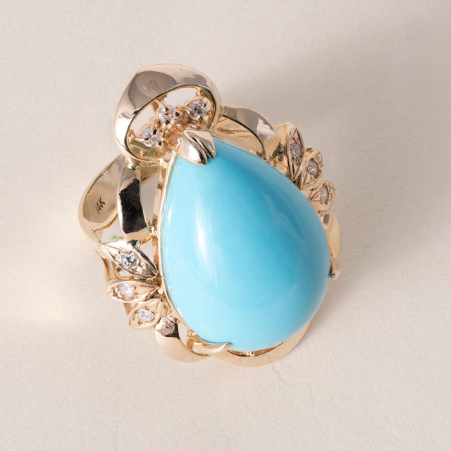 Modern Vintage 14k Gold 19 Carat Turquoise Pear Shape and Diamond Cocktail Ring, Size 7.5 For Sale - Image 3 of 6