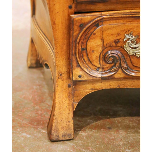 18th Century French Louis XV Walnut Serpentine “Commode Tombeau” From Bordeaux For Sale - Image 12 of 13