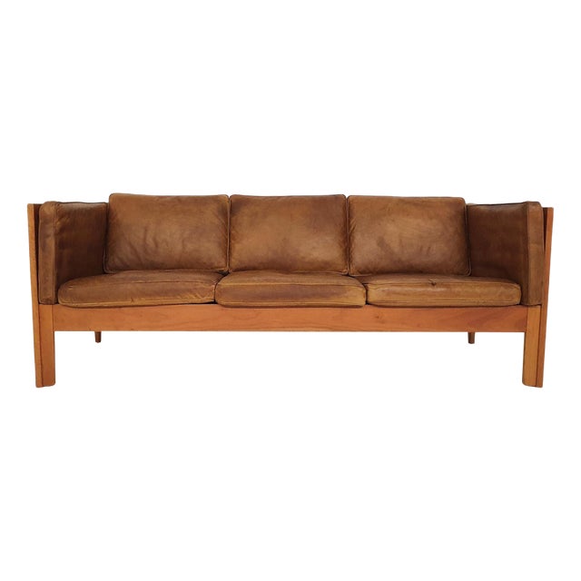 Cognac Leather 2343 Sofa by Børge Mogensen for Fredericia, Denmark, 1960s For Sale