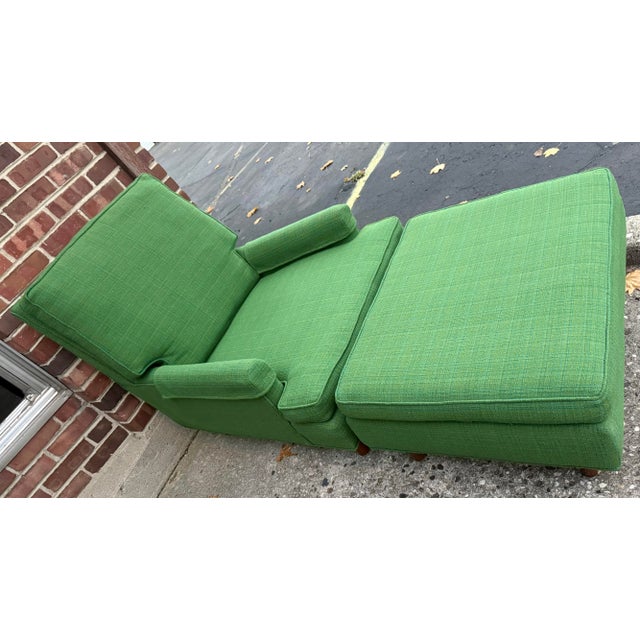 Avocado 1970s Mid-Century Modern Green Chair + Ottoman (2pc Set) For Sale - Image 8 of 12