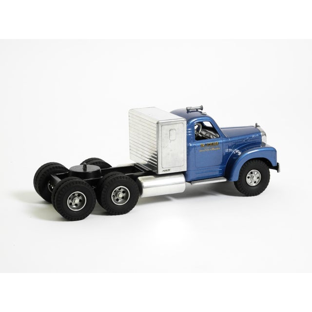 Original Smith Miller 1953 Model Lyon Van Lines Mack Truck, 2000s For Sale - Image 10 of 18