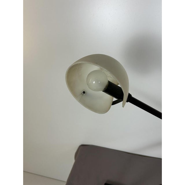 1970s Mod. 613 Table Lamp from Arteluce, 1975 For Sale - Image 5 of 13