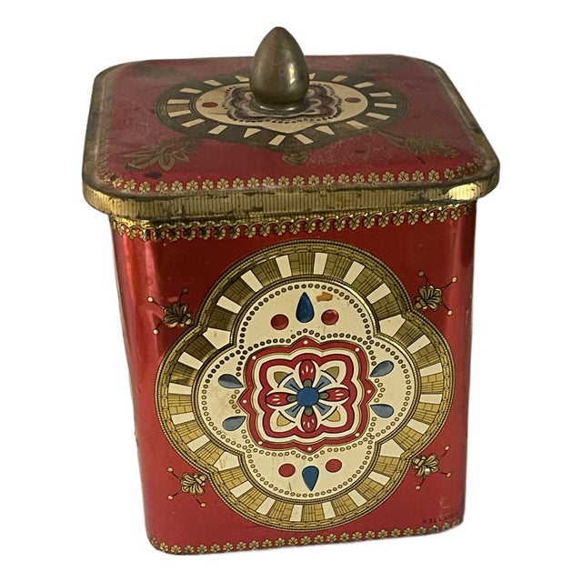 Beautiful Vintage Tin Box Square With Lid For Sale