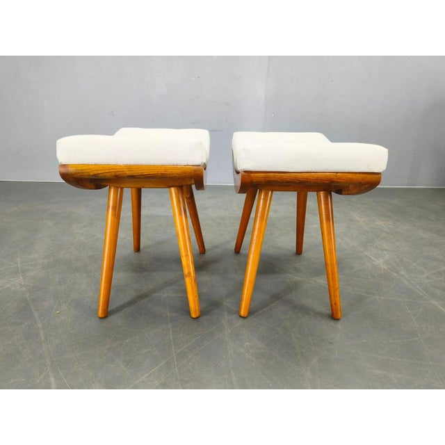 Mid-Century Maple Wood Stools, Former Czechoslovakia, 1960s, Set of 2 For Sale - Image 3 of 16
