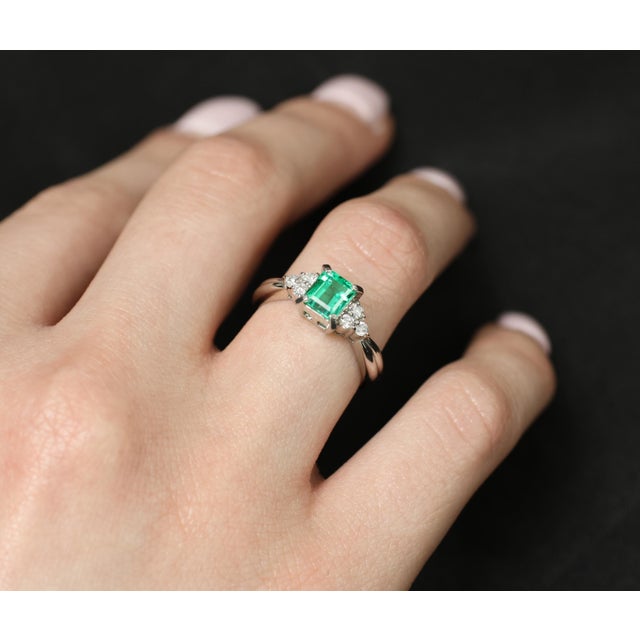 Metal Late 20th Century Gia Colombian No Oil Emerald & 0.18ct Diamond Platinum Ring Size 6 For Sale - Image 7 of 18