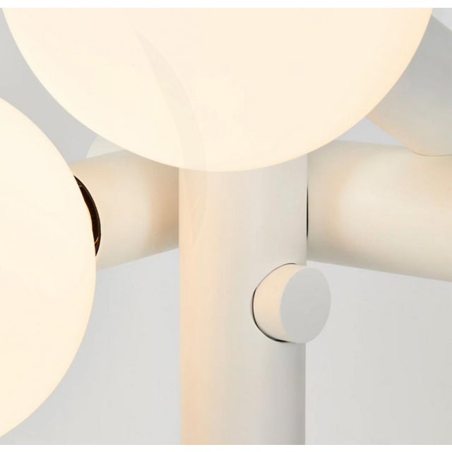 Mid-Century Modern White Echo Collection Floor Lamp by David Weeks for Tala Atelier, 2010s For Sale - Image 3 of 5