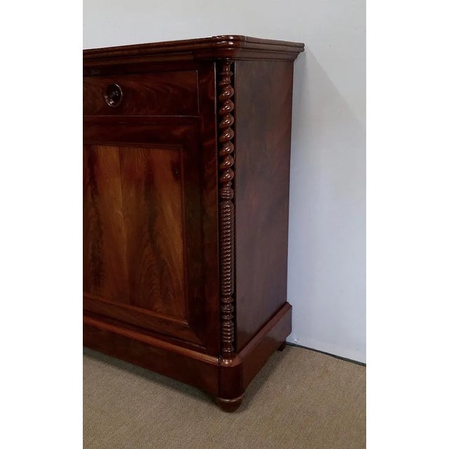 Restoration Period Mahogany Buffet, Early 19th Century For Sale - Image 17 of 18