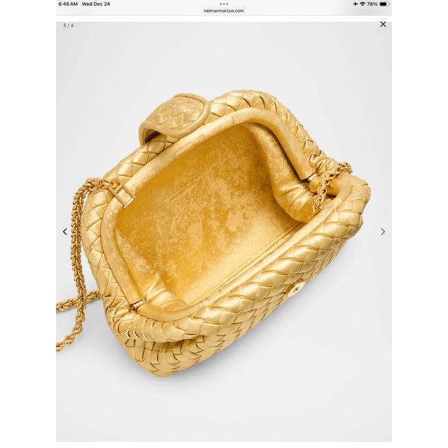 2025 Bottega Veneta Lauren 1980 Gold Leather Clutch Shoulder Bag Pouch Handbag For Sale - Image 9 of 17