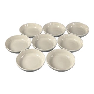 1960s Set of 8 Henn Pottery Bowls For Sale