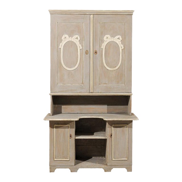 Early 19th Century Swedish Painted Skap Cabinet For Sale