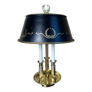 1990s Bouillotte French Style Lamp Tole Shade With Colonial Wreath Design For Sale