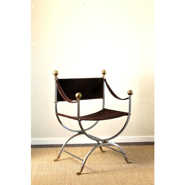 Metal Hollywood Regency Steel, Brass and Leather Savonarola Chair in the style of Maison Jansen, 1960s For Sale - Image 7 of 7