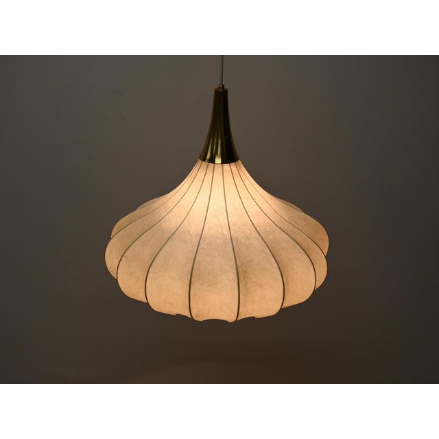 Large Mid-Century Beige Flower Cocoon Pendant by Achille Castiglioni for Hille, Italy, 1960s For Sale - Image 13 of 14