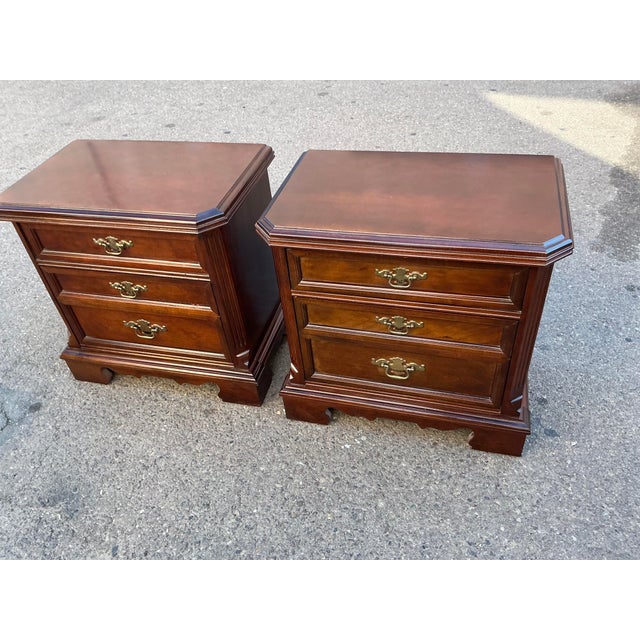 1980s Pair of Basset Mahogany Nightstands For Sale In San Diego - Image 6 of 13