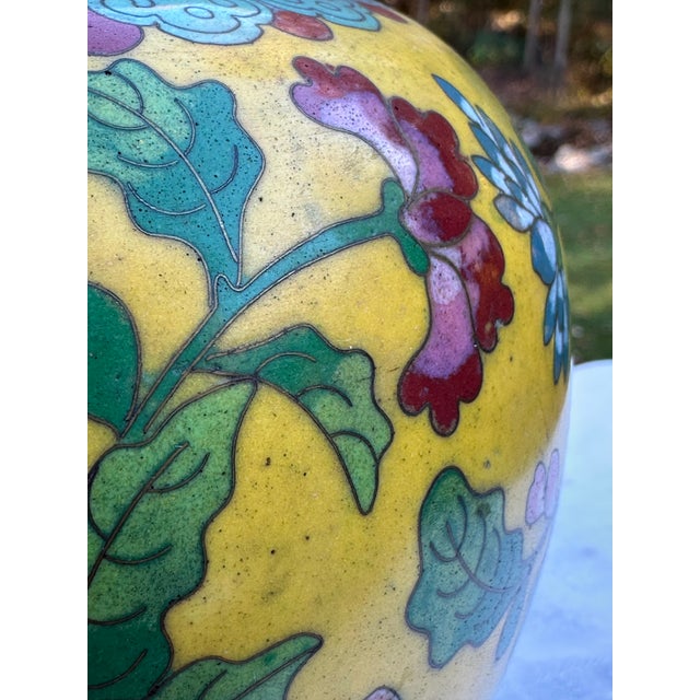 Antique Chinese Imperial Yellow Cloisonné Ginger Jars - A Pair (Republic Period) For Sale - Image 12 of 14
