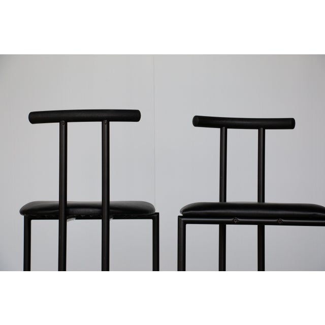 Italian Postmodern ‘Tokyo’ bar stool from the 1980s, designed by Rodney Kinsman. Powder coated tubular metal frame with...