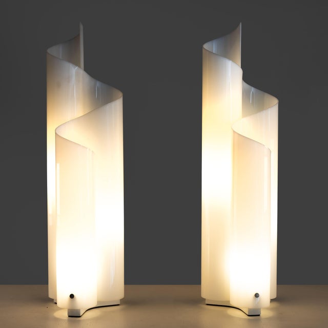 Mezzachimera Lamps by Vico Magistretti for Artemide, 1969, Set of 2 For Sale - Image 11 of 11
