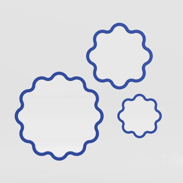 Hvyli Round 100 - Large Wavy Mirror For Sale - Image 6 of 8