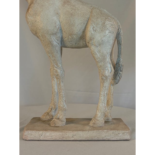 Vintage Austin Productions Standing Giraffe Sculpture, 1981 For Sale In Greensboro - Image 6 of 10